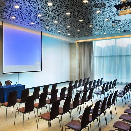 Andersia & Poznan, A Member Of Radisson Individuals Hotel Poznań