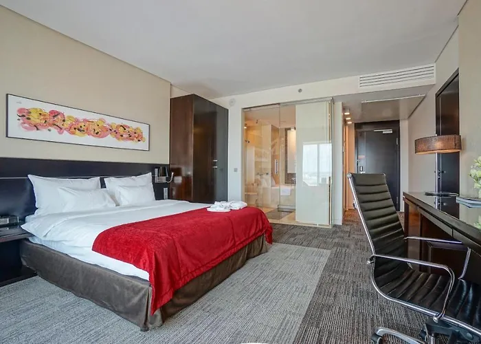 فندق Andersia & Poznan, A Member Of Radisson Individuals 4*