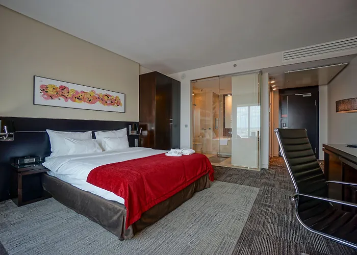 فندق Andersia & Poznan, A Member Of Radisson Individuals 4*