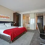 Ξενοδοχείο Andersia & Poznan, A Member Of Radisson Individuals 4*