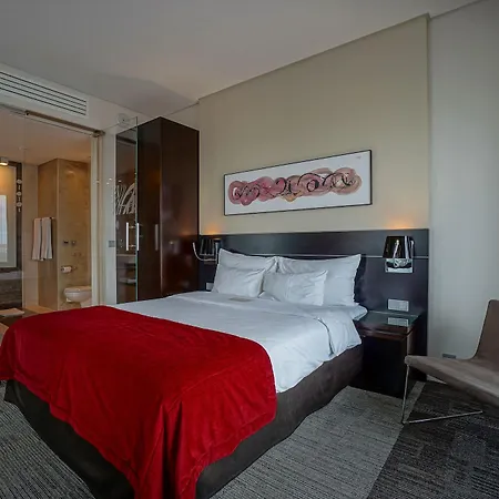 Hotel Andersia & Poznan, A Member Of Radisson Individuals 4*