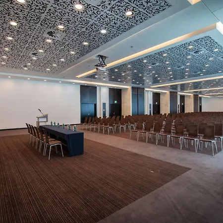 Andersia & Poznan, A Member Of Radisson Individuals Готель