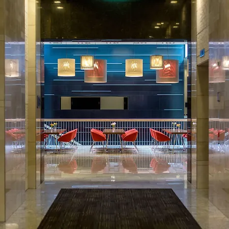 Ξενοδοχείο Andersia & Poznan, A Member Of Radisson Individuals Πόζναν